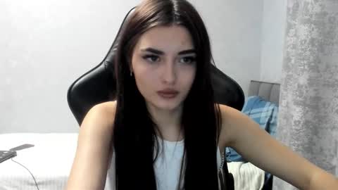 Snapshot of molly_ww chatting on November 2025 08:24:02 PM Molly online show from November 2025 08:24:02 PM