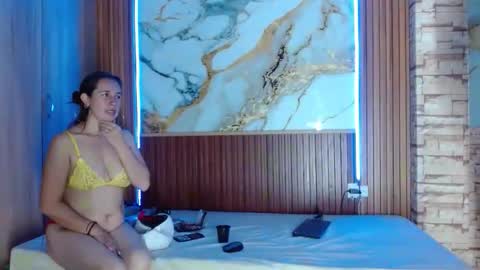 mollyandsam303av online show from February 2026 09:00:02 PM