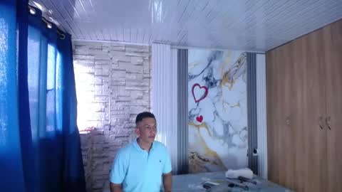 mollyandsam303av online show from March 2026 08:11:01 PM