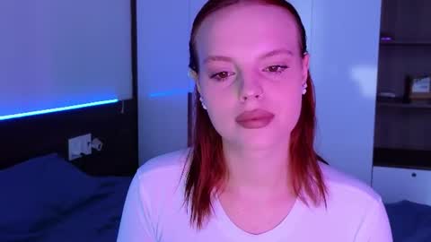 Snapshot of mollybossy chatting on June 2026 12:24:02 AM Molly online show from June 2026 12:24:02 AM
