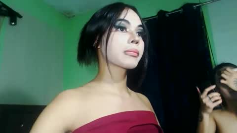 mollycoin18 online show from October 2025 01:06:02 PM