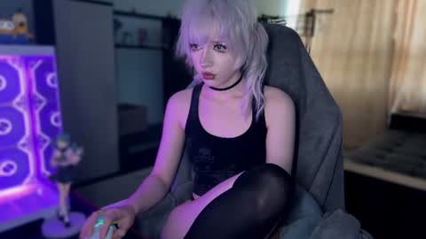 Snapshot of mollycutiestar chatting on July 2026 02:34:01 PM molly cutie 3 online show from July 2026 02:34:01 PM