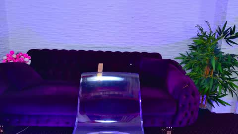 Snapshot of mollydolley chatting on February 2026 09:35:02 PM Julia online show from February 2026 09:35:02 PM