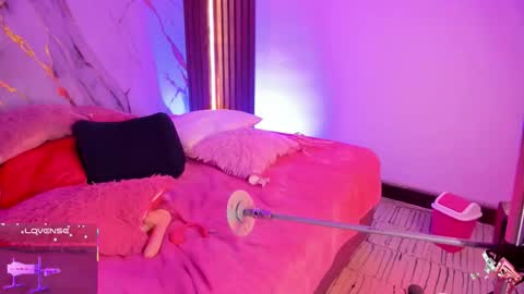 New girl Emily Valentina  Michelle online show from October 2025 04:18:01 PM