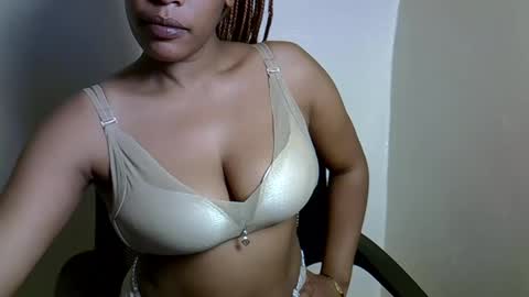 mollyn online show from March 2026 04:33:01 PM