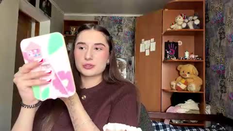 Molly online show from July 2026 09:45:01 AM