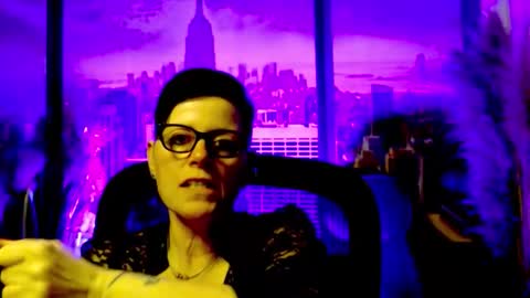 Snapshot of mollysun chatting on May 2026 04:15:02 PM MollySun Nina Randmann online show from May 2026 04:15:02 PM