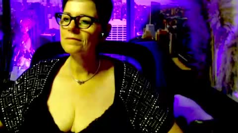 MollySun Nina Randmann online show from July 2026 05:26:02 PM