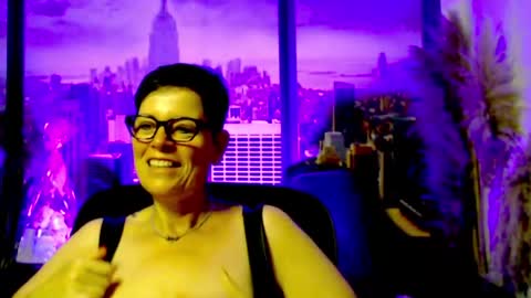 MollySun Nina Randmann online show from July 2026 02:33:01 PM