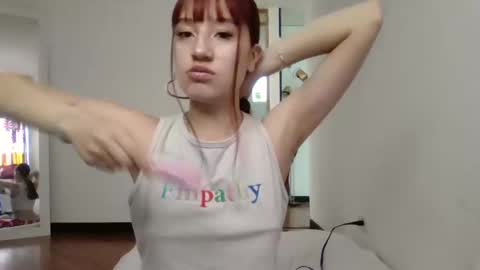 mollywalter online show from October 2025 07:57:02 PM