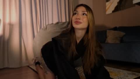 Snapshot of mollyyank chatting on November 2025 10:43:02 AM Molly online show from November 2025 10:43:02 AM