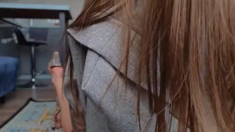 Snapshot of mollyyank chatting on November 2025 11:10:02 AM Molly online show from November 2025 11:10:02 AM