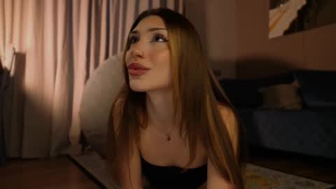 Snapshot of mollyyank chatting on November 2025 12:30:01 PM Molly online show from November 2025 12:30:01 PM