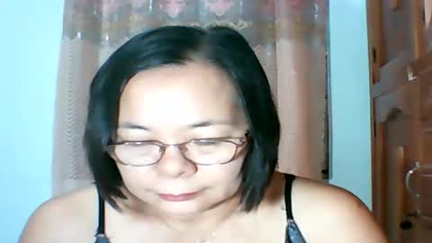 mombastic55 online show from May 2026 08:49:02 PM