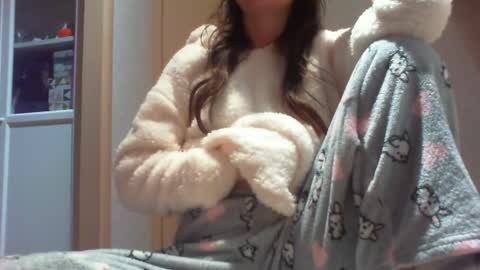 Hailey online show from December 2024 07:36:01 PM