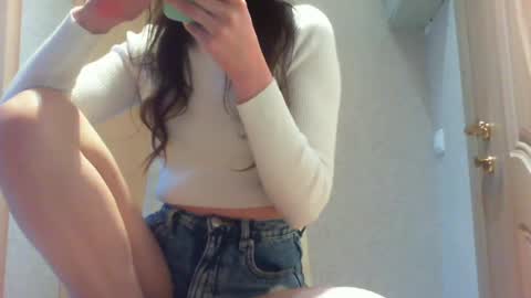 Hailey online show from December 2024 08:49:02 AM