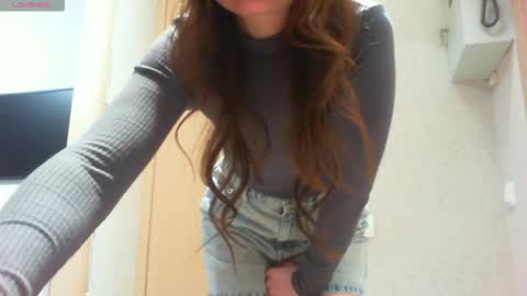 Hailey online show from March 2026 08:33:01 PM