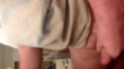 Snapshot of mommy8992 chatting on February 2025 12:29:02 AM Tommy online show from February 2025 12:29:02 AM