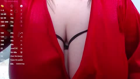 Daphne  online show from February 2025 11:41:01 PM