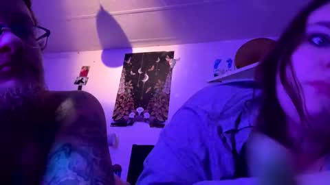 Snapshot of mommyndaddyplaytime chatting on November 2025 09:21:02 AM mommyndaddyplaytime online show from November 2025 09:21:02 AM