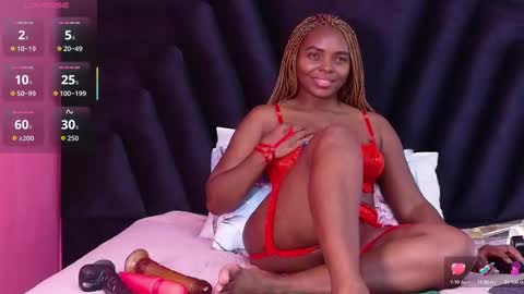 Snapshot of mommywebcam chatting on October 2025 02:58:02 AM DINAH online show from October 2025 02:58:02 AM