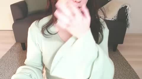 Momo online show from December 2024 12:59:02 AM