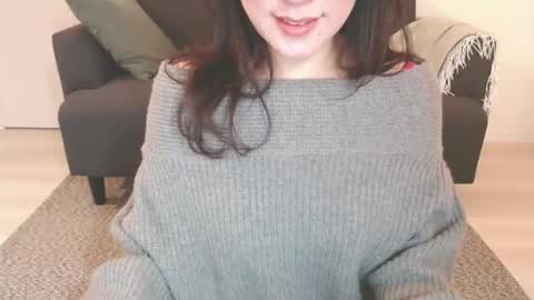 Momo online show from December 2024 12:33:02 PM