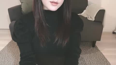 Momo online show from March 2025 11:35:02 PM