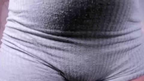 Snapshot of momo_ayasse chatting on September 2025 09:59:02 PM Momo online show from September 2025 09:59:02 PM