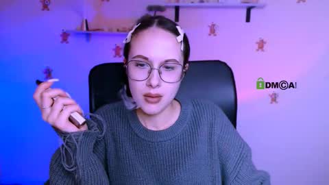 Mona  online show from January 2026 08:36:02 PM