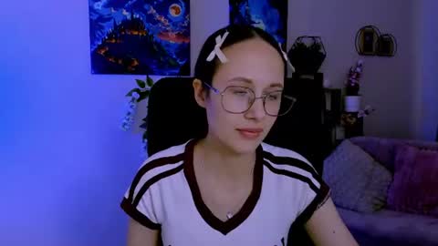 Snapshot of mona_cloud chatting on July 2026 08:38:02 AM Mona online show from July 2026 08:38:02 AM