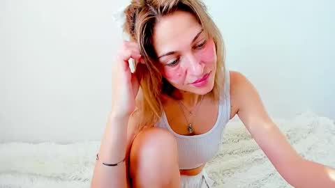 Mona online show from March 2025 05:22:02 AM