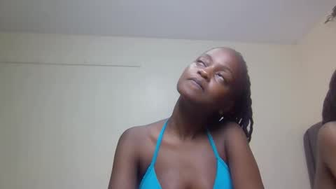 Mona online show from September 2025 12:29:01 PM