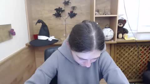 monakali online show from December 2025 07:35:01 AM