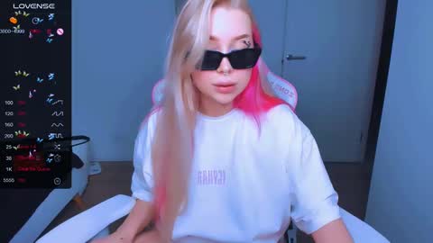   online show from March 2025 03:12:02 PM