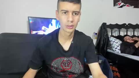 Snapshot of monarquia_ chatting on December 2024 04:19:01 AM nicolas online show from December 2024 04:19:01 AM