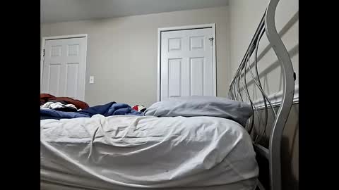 Snapshot of moneyboysaveg548 chatting on February 2026 12:06:01 AM moneyboysaveg548 online show from February 2026 12:06:01 AM