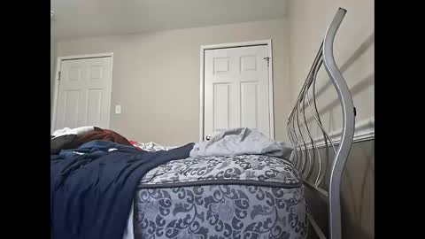 Snapshot of moneyboysaveg548 chatting on February 2026 08:29:01 PM moneyboysaveg548 online show from February 2026 08:29:01 PM