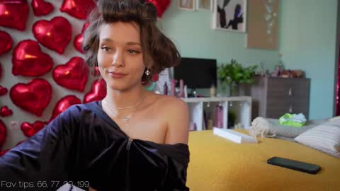 Monia Help me get 20000 subscribers online show from March 2025 01:16:02 PM