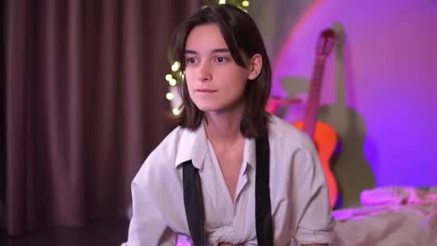 monica_law_ online show from October 2025 04:24:02 AM