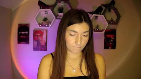 sweet girl and shine body online show from October 2025 06:41:02 AM