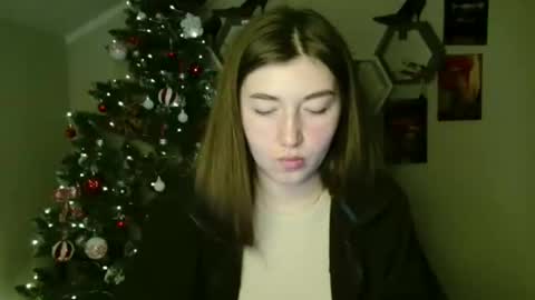 sweet girl and shine body online show from November 2025 11:14:01 AM