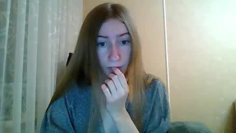 Snapshot of monica_tamayo chatting on February 2026 04:44:01 PM Monica online show from February 2026 04:44:01 PM