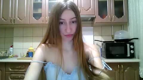 Snapshot of monica_tamayo chatting on February 2026 09:55:01 PM Monica online show from February 2026 09:55:01 PM