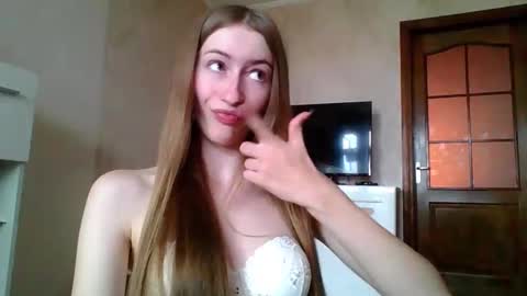 Monica online show from May 2026 12:10:01 PM
