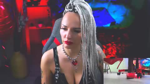 Monika online show from February 2025 12:01:02 PM