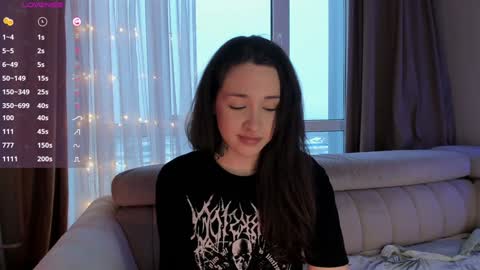 Monica online show from February 2025 01:54:02 PM