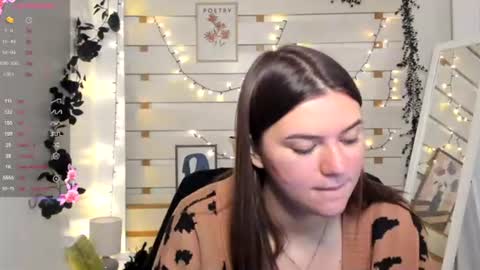 Monika online show from January 2026 01:16:02 PM