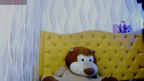 Monica online show from February 2025 04:04:02 PM