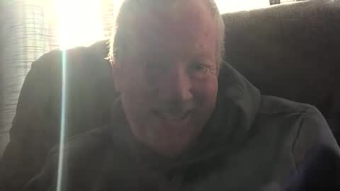 Monkee Dance online show from November 2025 09:48:02 PM